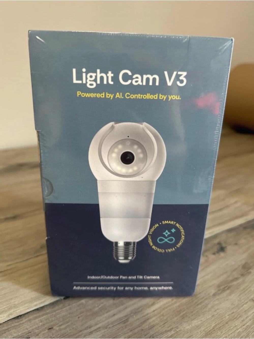 Luna V3 White Smart Security Camera - Powered by AI